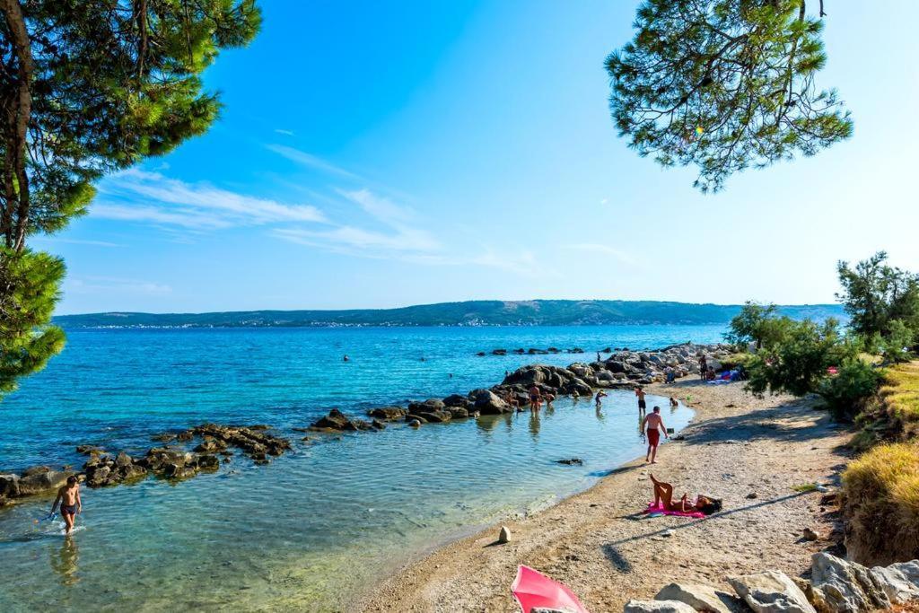 Beach Apartment Andela Kastela Exterior photo