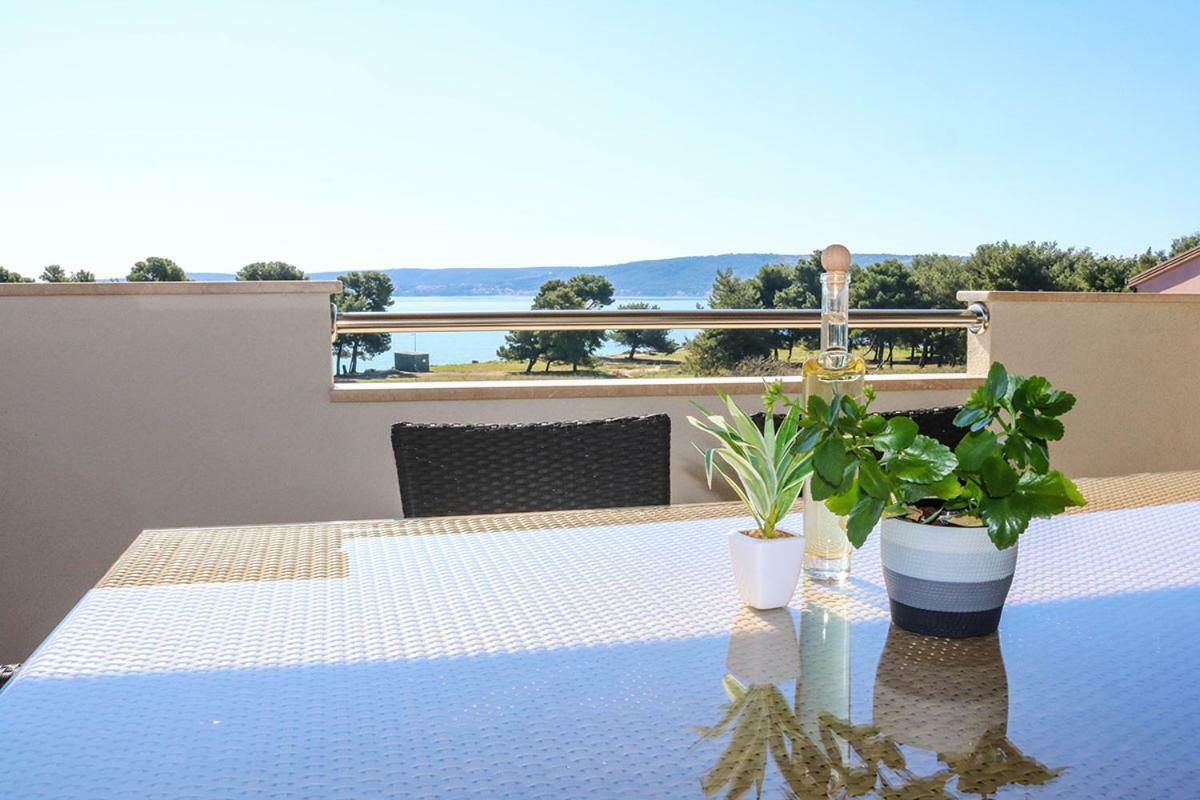 Beach Apartment Andela Kastela Exterior photo